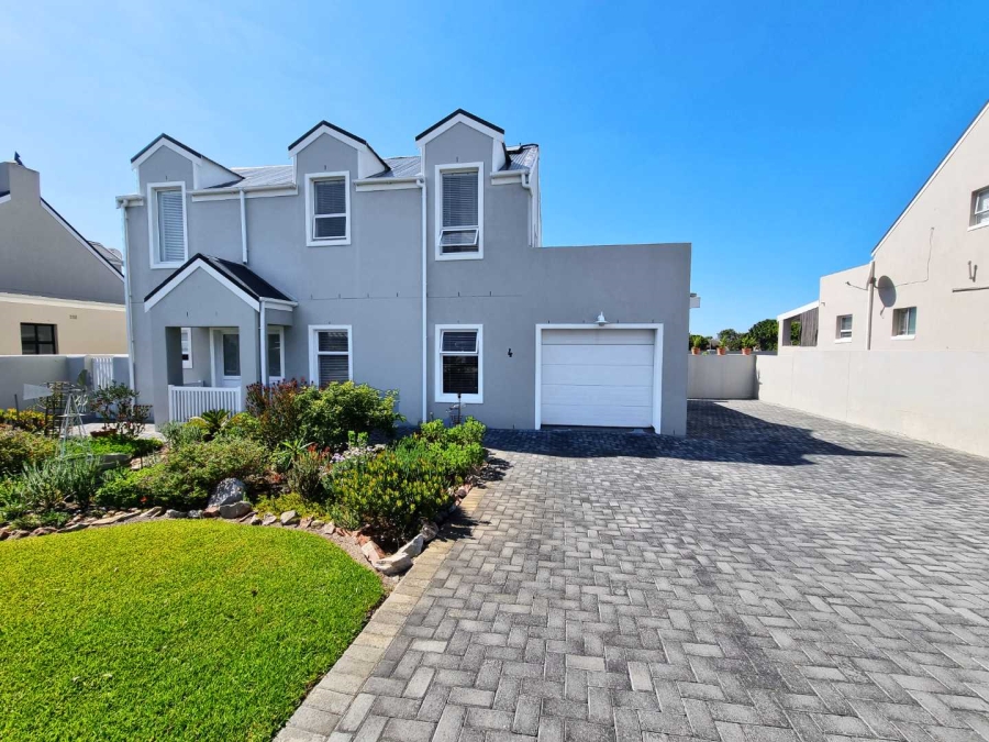 3 Bedroom Property for Sale in Westcliff Western Cape